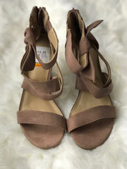 Women Heels Size 8½ (EU 38½)