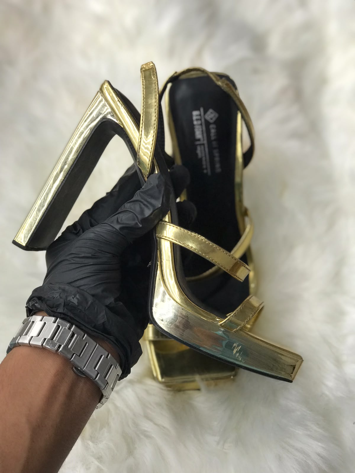 Women Heels Size 7 (EU 37)
