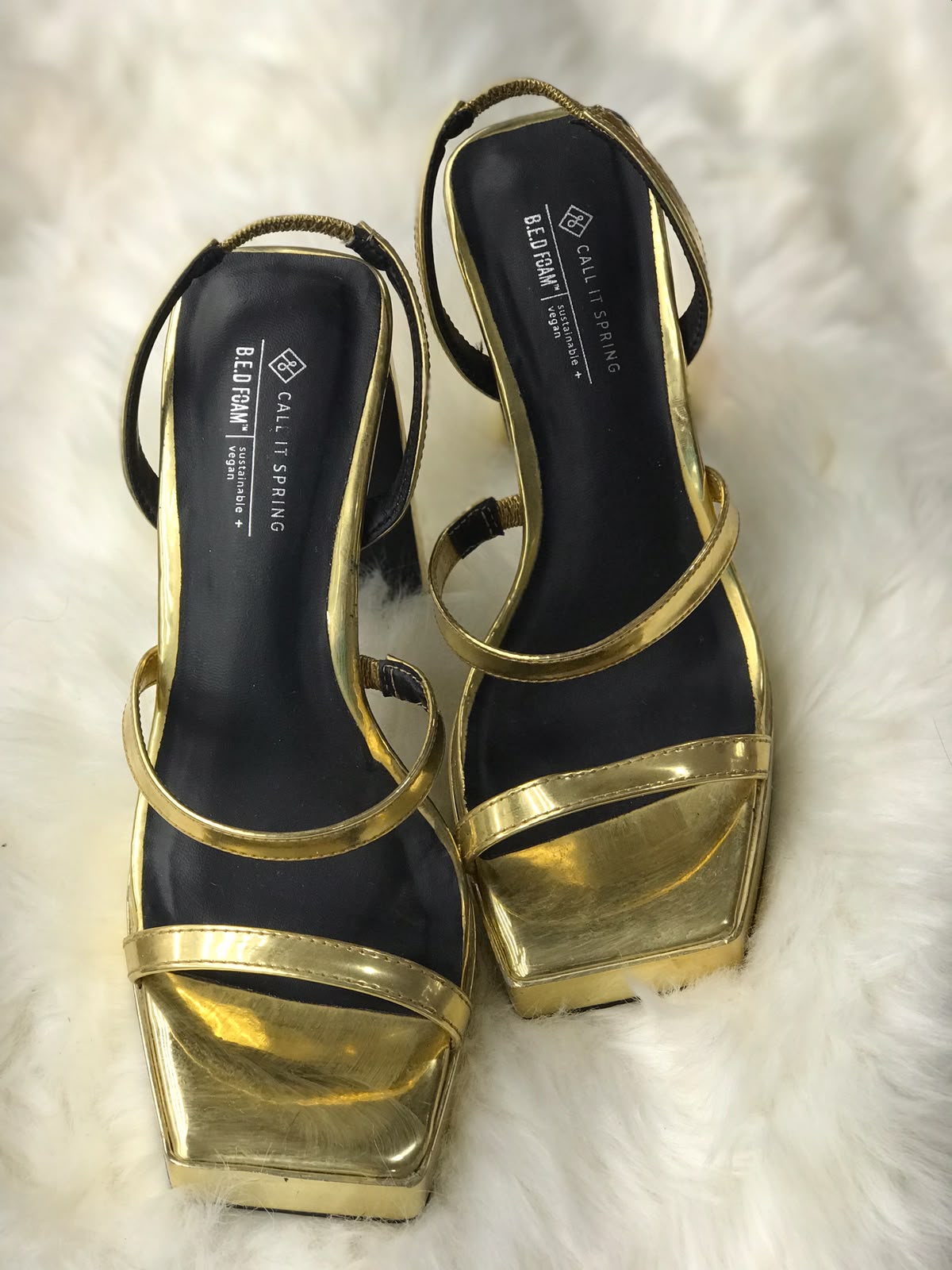 Women Heels Size 7 (EU 37)