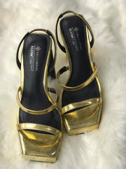 Women Heels Size 7 (EU 37)