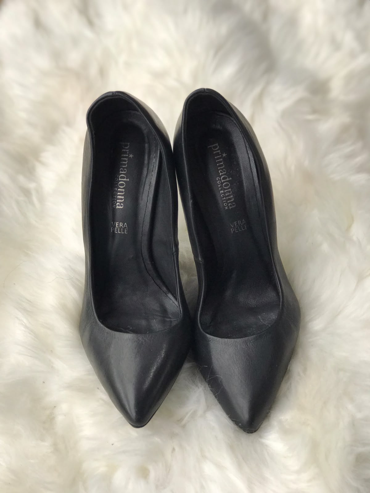 Women Heels Size 7 (EU 37)