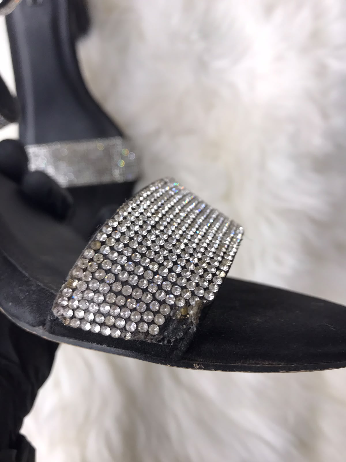 Women Heels Size 8 (EU 38) minor dmage
