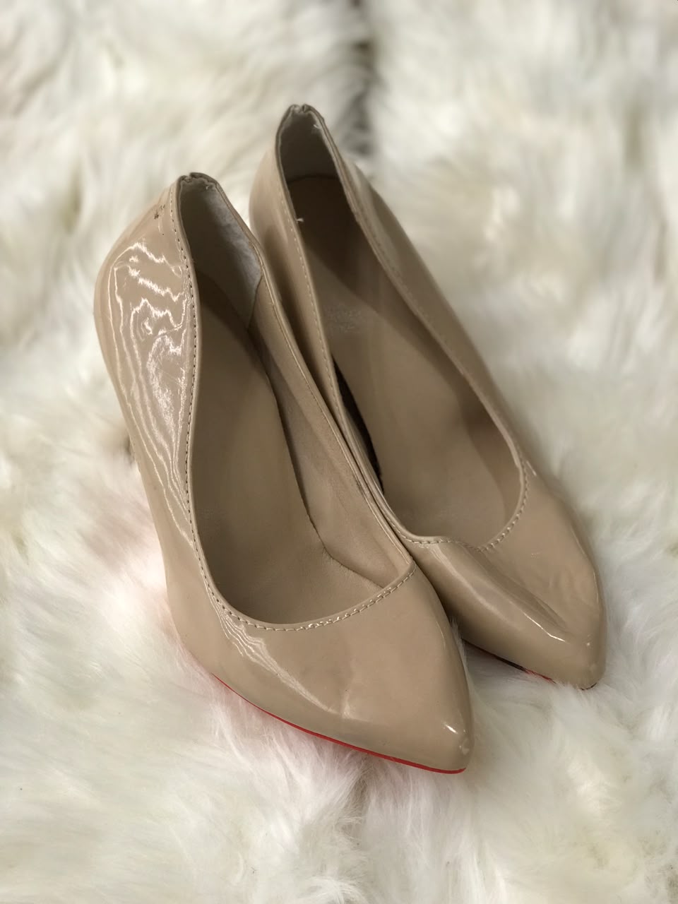 Women Heels Size 6 (EU 36)