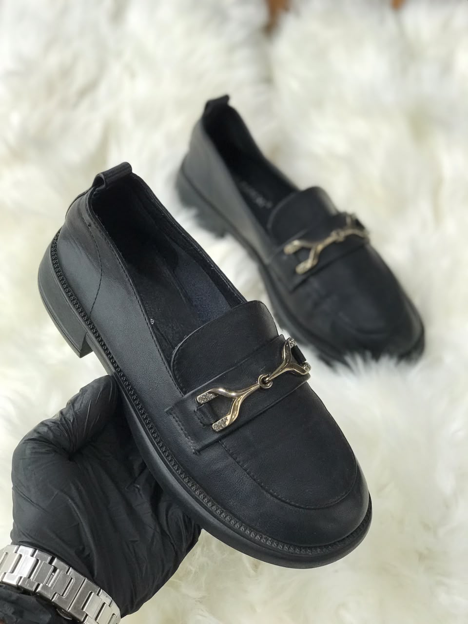 Women shoes Size 6 (EU 36)