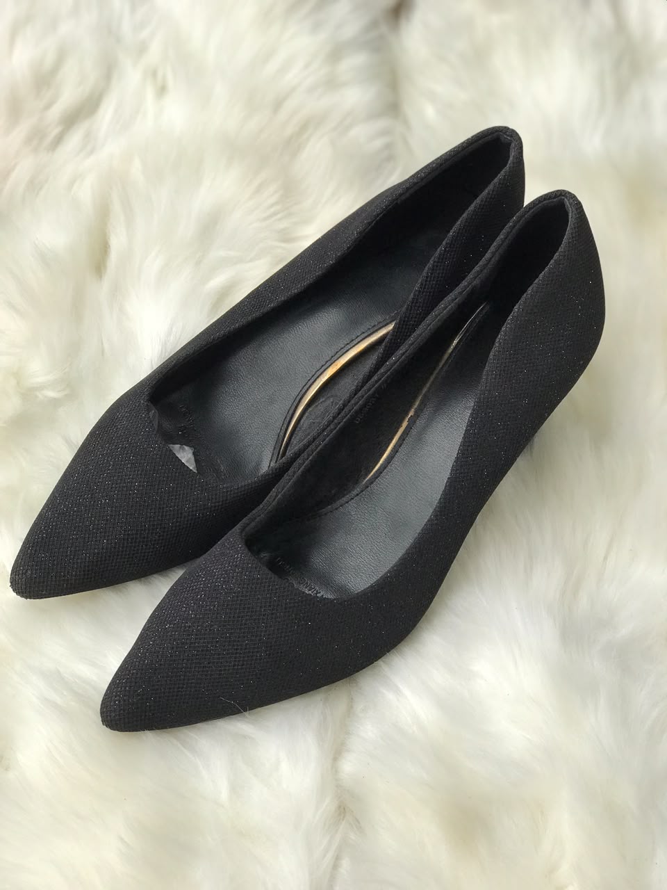 Women Heels Size 6 (EU 36)