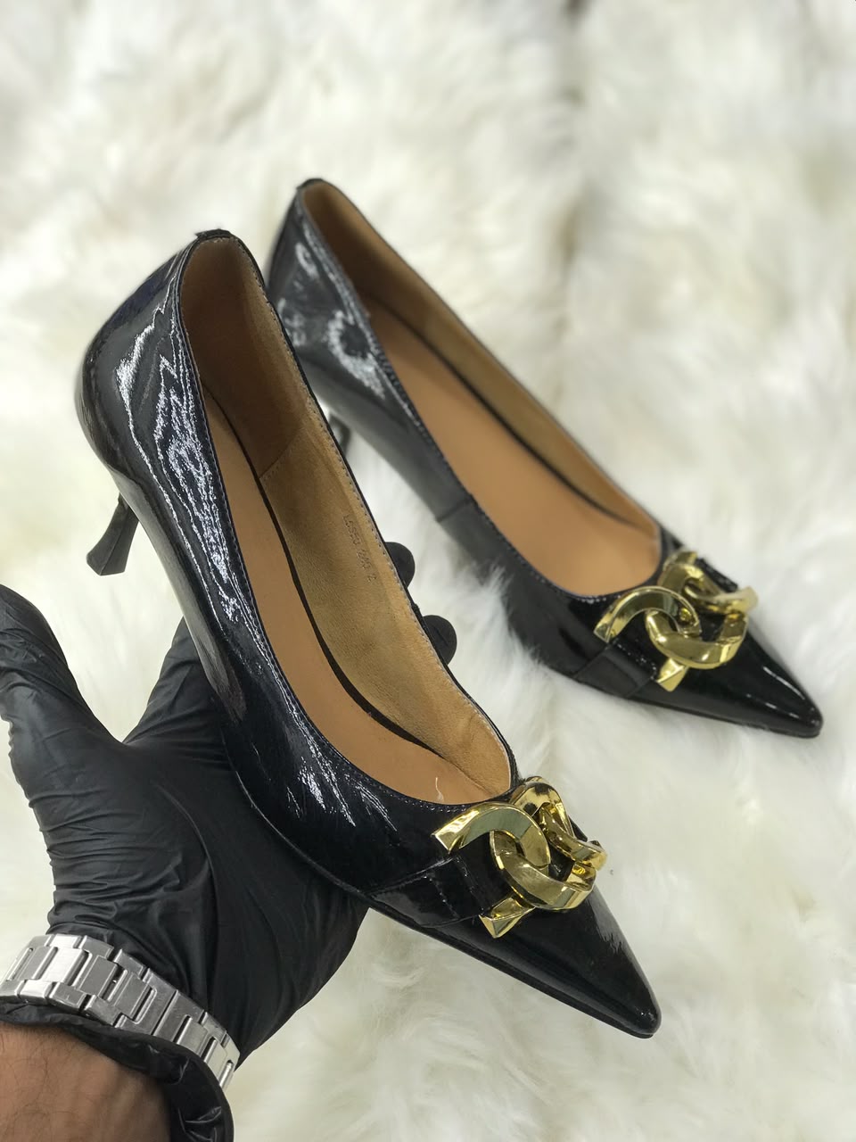 Women Heels Size 8 (EU 38)