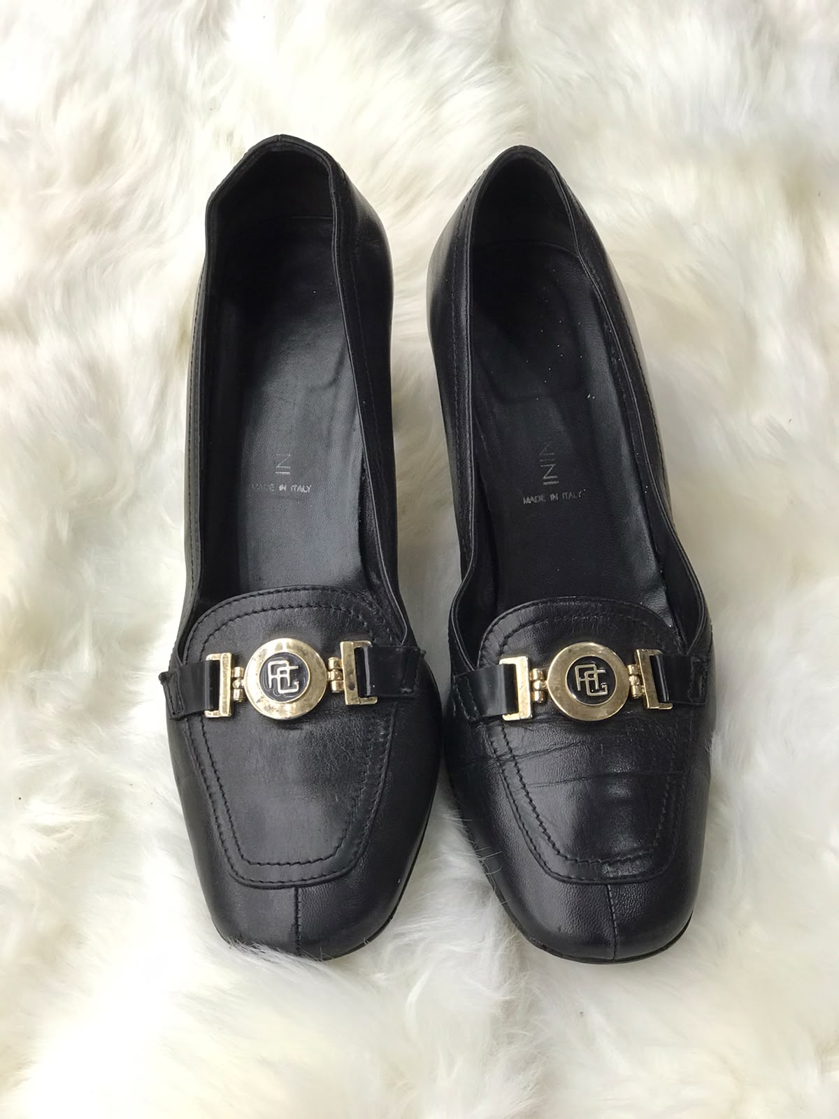 Women Heels Size 9 (EU 39)