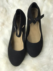 Women Heels Size 8 (EU 38)