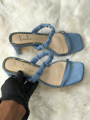 Women Heels Size 7 (EU 37)