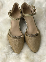 Women Heels Size 6 (EU 36)