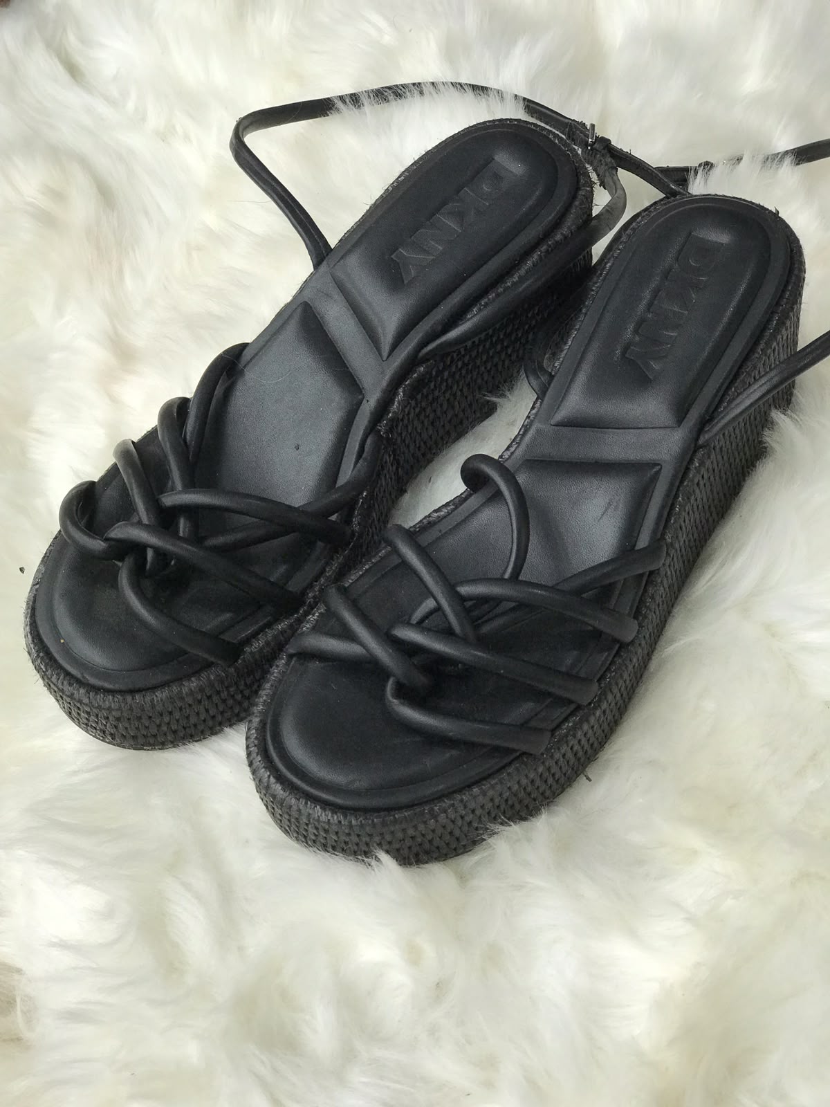 Women sandol Size 9 (EU 39)