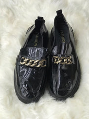 Women shoes Size 8 (EU 38)