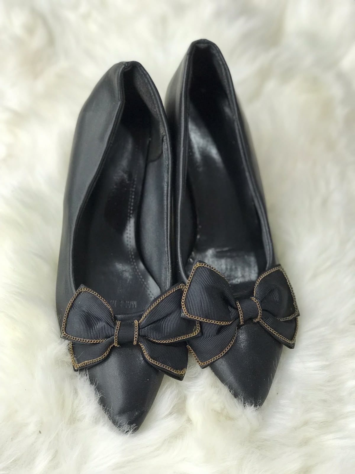Women Heels Size 7 (EU 37)