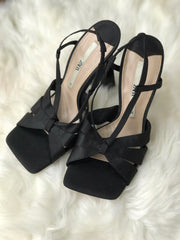 Women Heels Size 8 (EU 38)