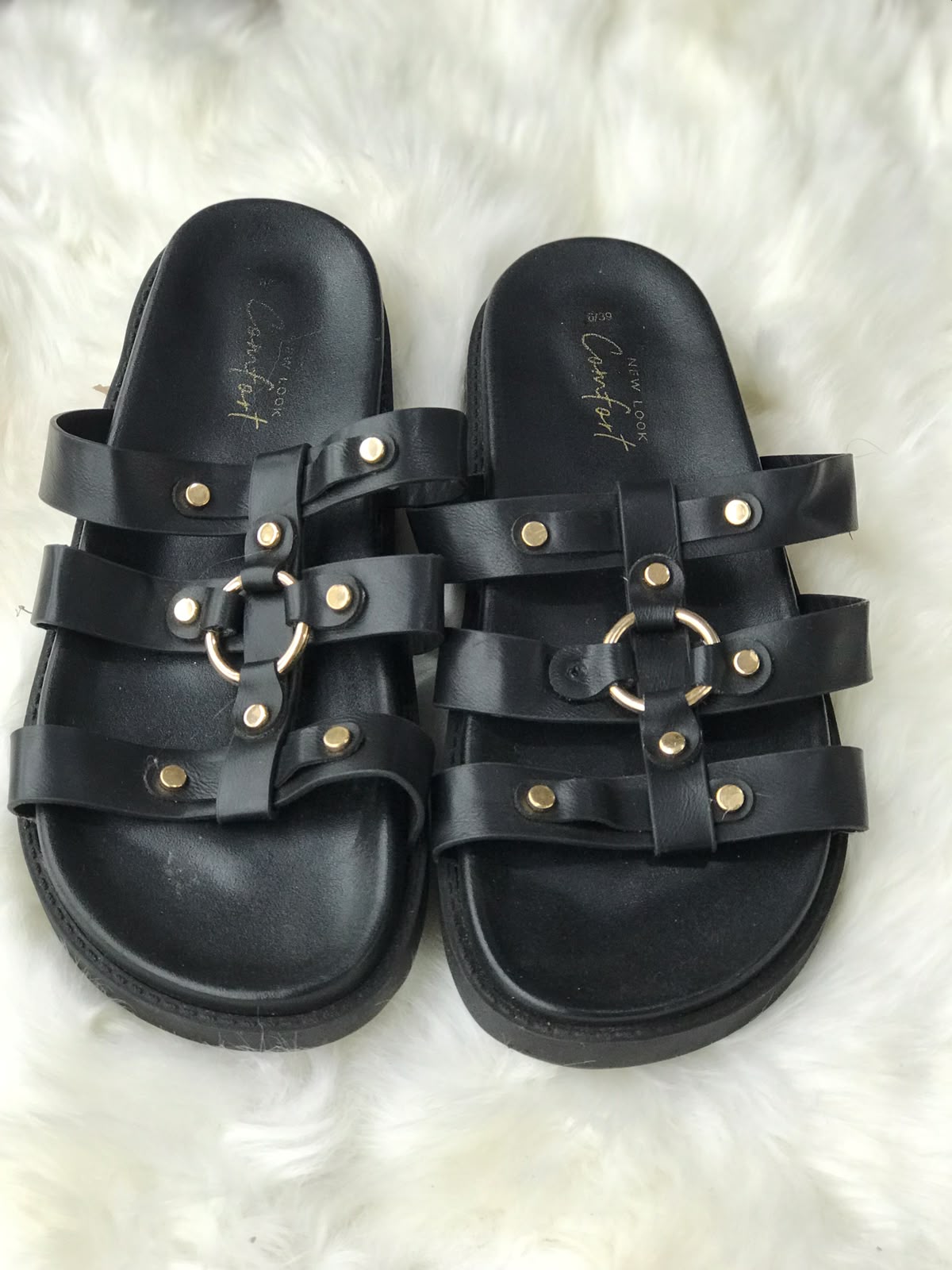 Women Heels Size 9 (EU 39)