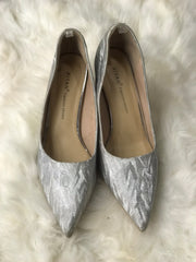 Women Heels Size 9 (EU 39)
