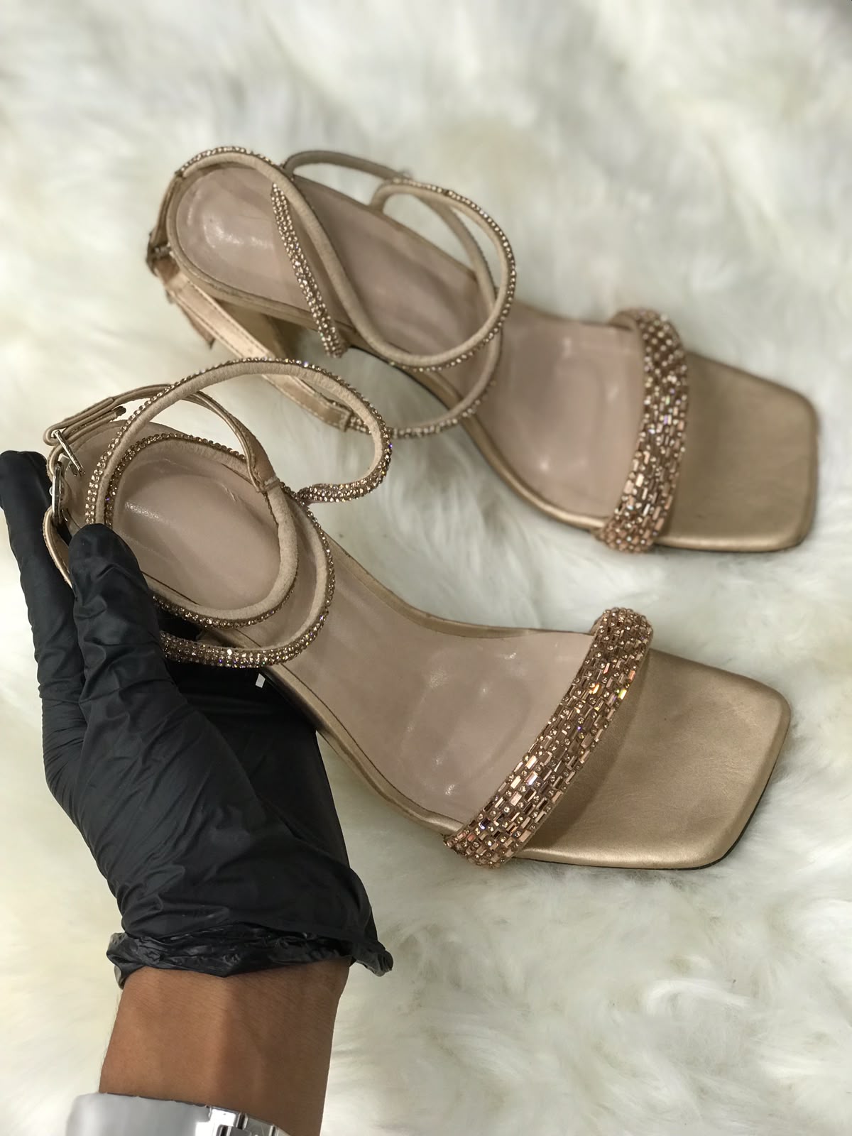 Women Heels Size 10 (EU 40)