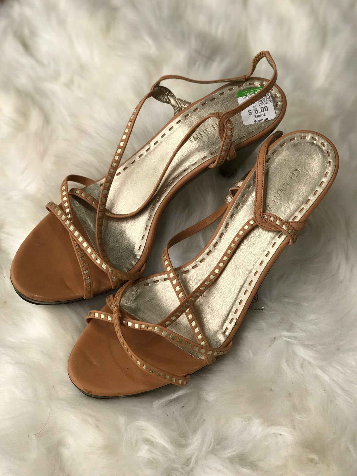 Women Heels Size 9½ (EU 39½)