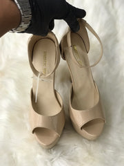 Women Heels Size 9 (EU 39)