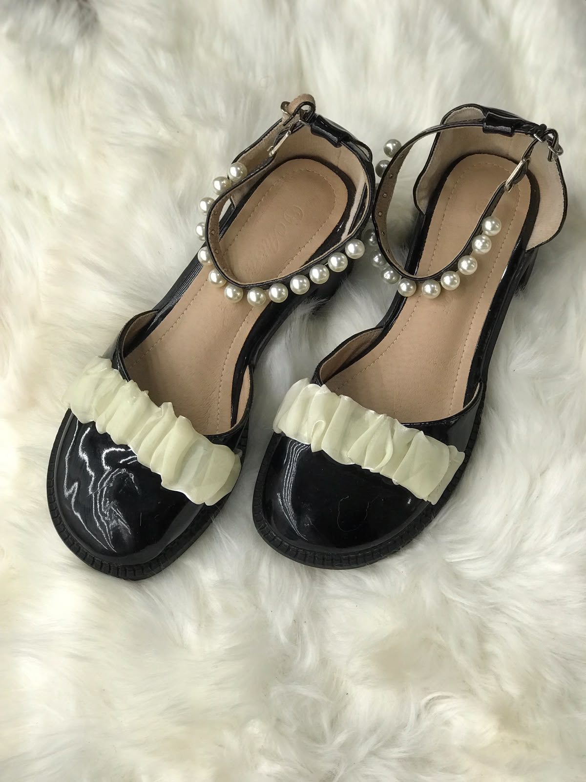Women Heels Size 7 (EU 37)