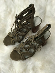 Women Heels Size 8 (EU 38)