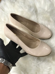 Women Heels Size 8 (EU 38)