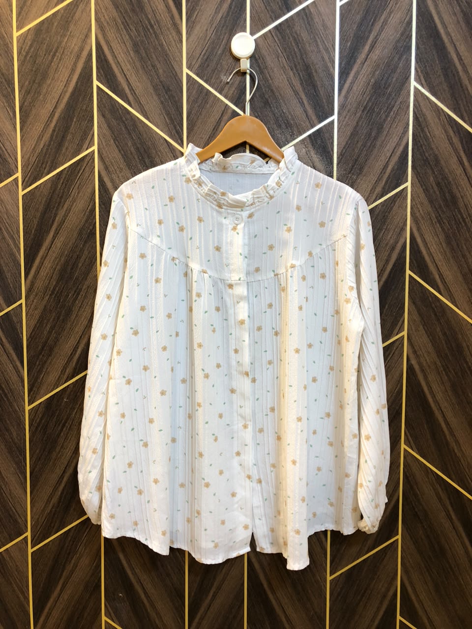 Western Top Linen – Large Size (Chest: 21 , Length: 27 )