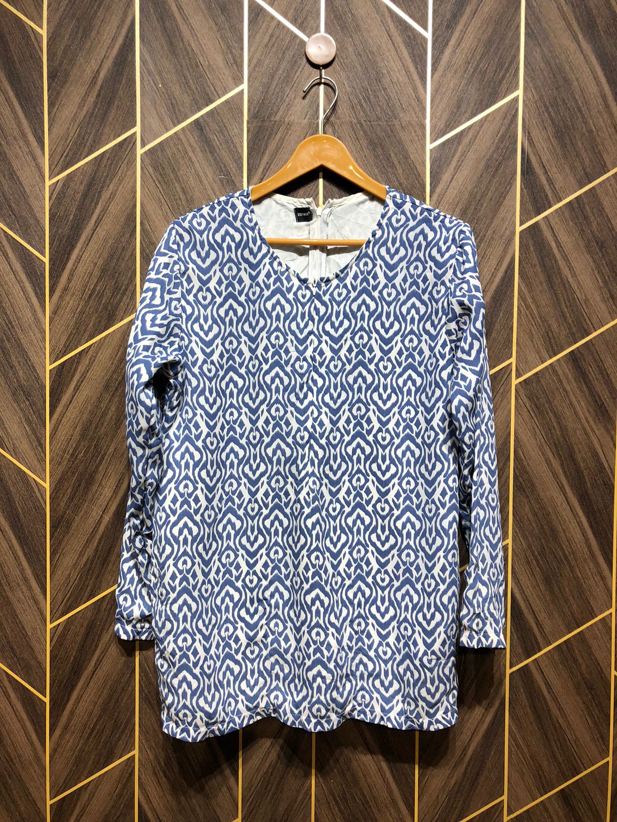 Western Top Chiffon – Medium Size (Chest: 19, Length: 29  )