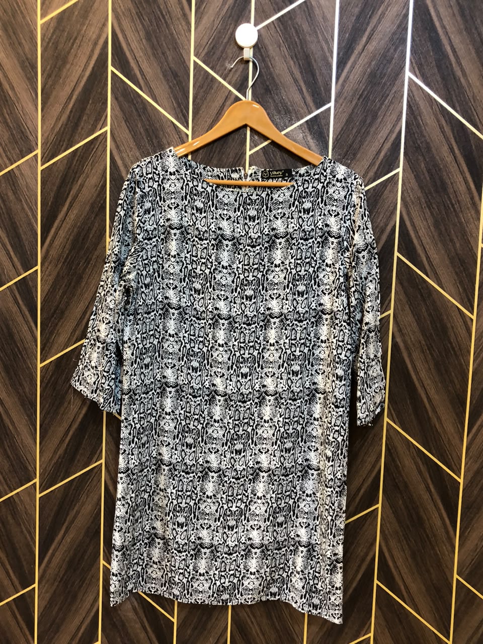 Women Long Shirt Linen Medium | Chest 19 | Length 34