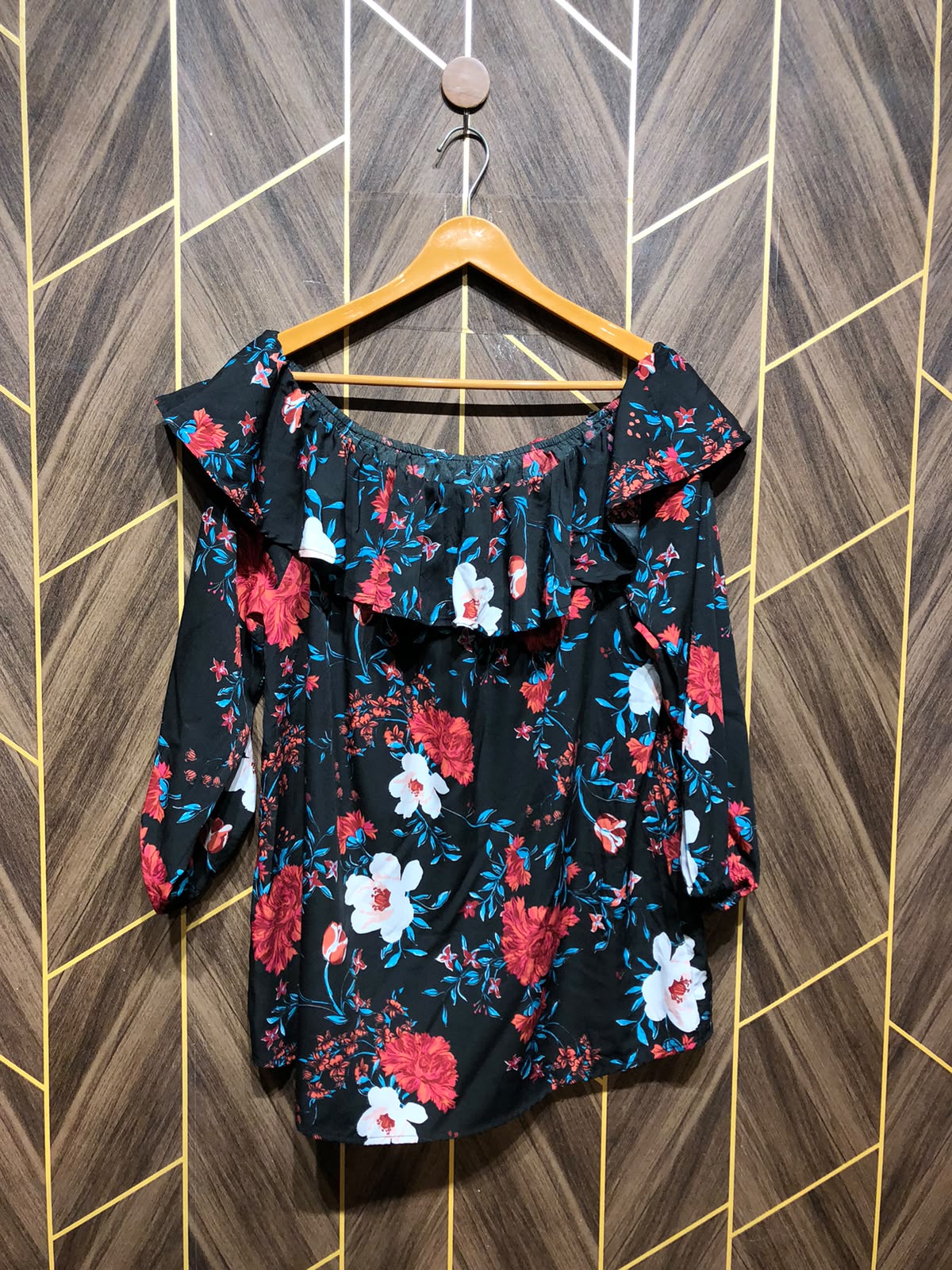Western Top Linen – Large Size (Chest: 20, Length: 29 )