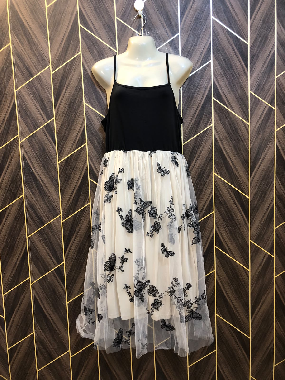 Western Long Maxi Chiffon jersey  X Large | Size | Chest 22 | Length 48