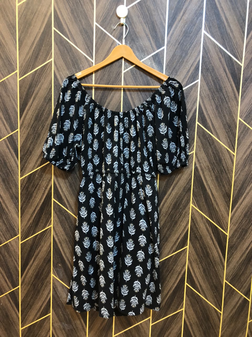 Mini Dress Linen Medium Size Chest 19 Length 34