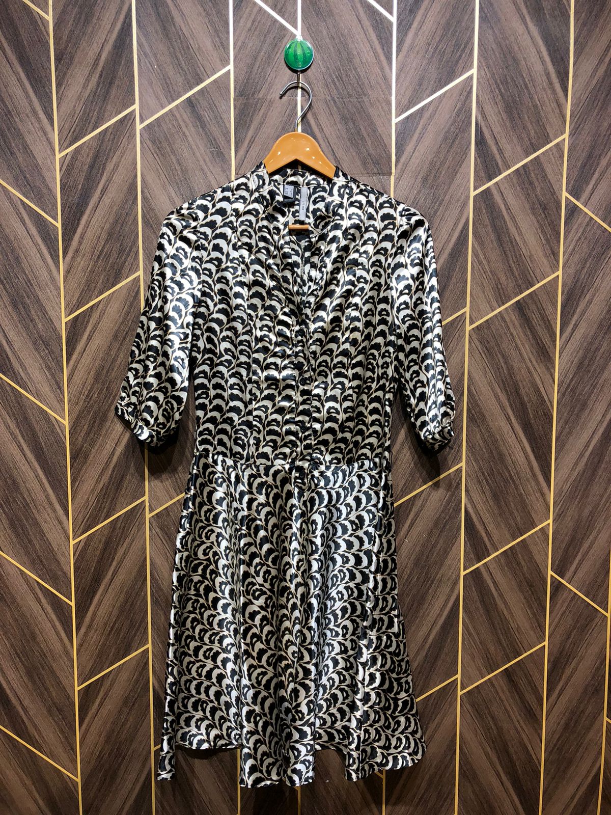 Mini Dress Silk jersey   X Small Size Chest 17 Length 39