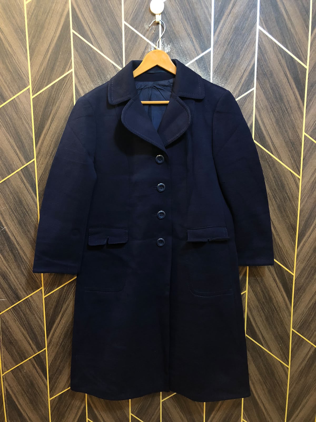 Women Wool Coat Medium | Size | Chest 19 | Length 39
