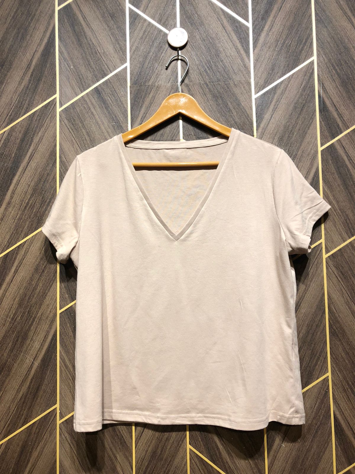 T-Shirt Jersey Medium Size Length 23