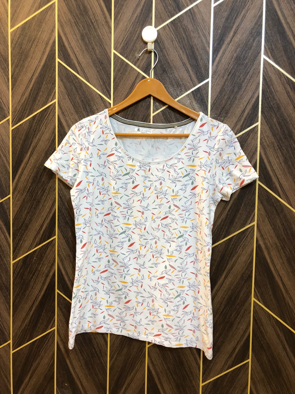 T-Shirt Jersey Medium Size Length 24