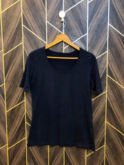 T-Shirt Jersey Small to  Medium Size Length 27