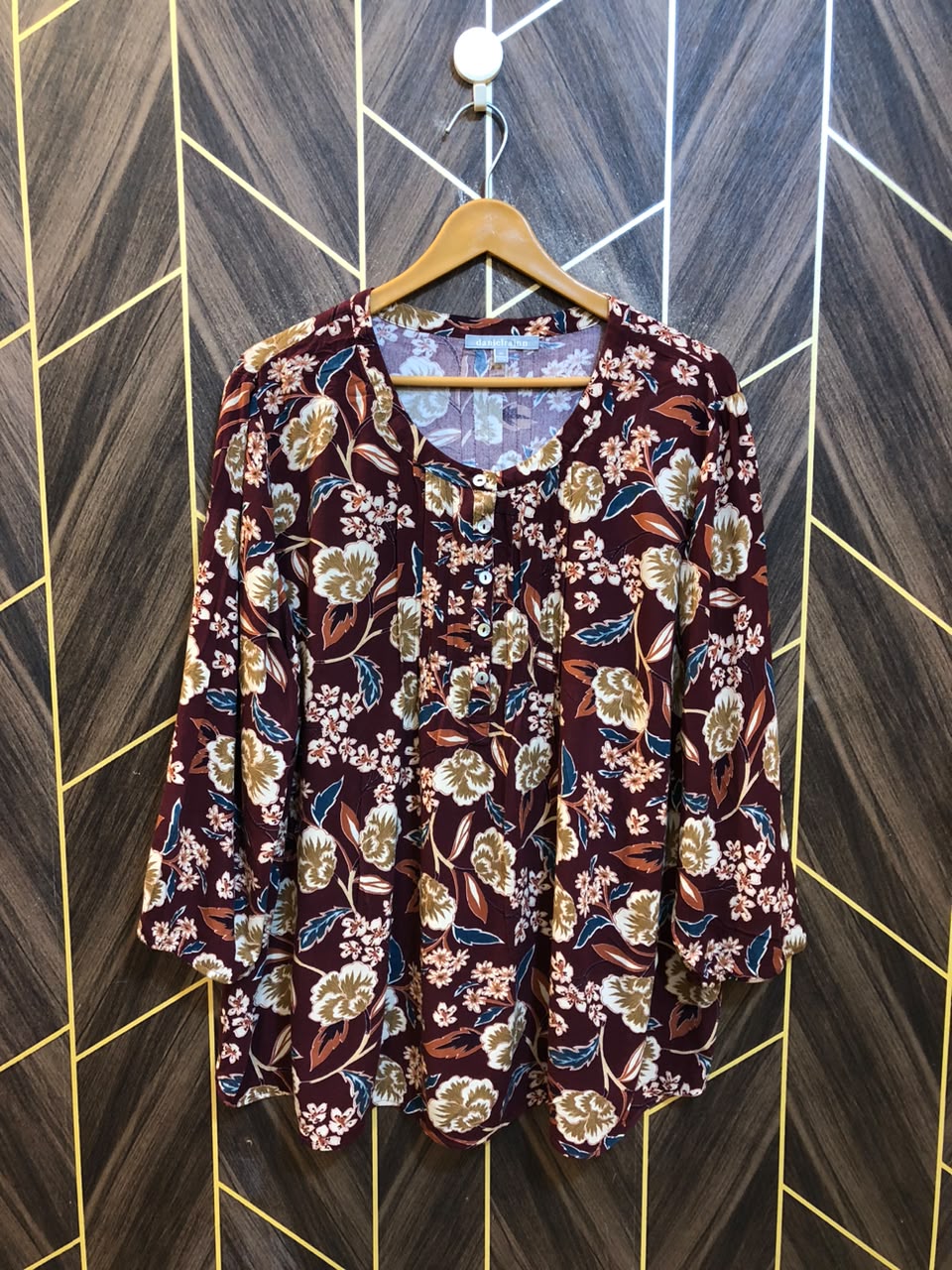 Western Top Linen – 4XL Size (Chest: 26, Length: 25 )