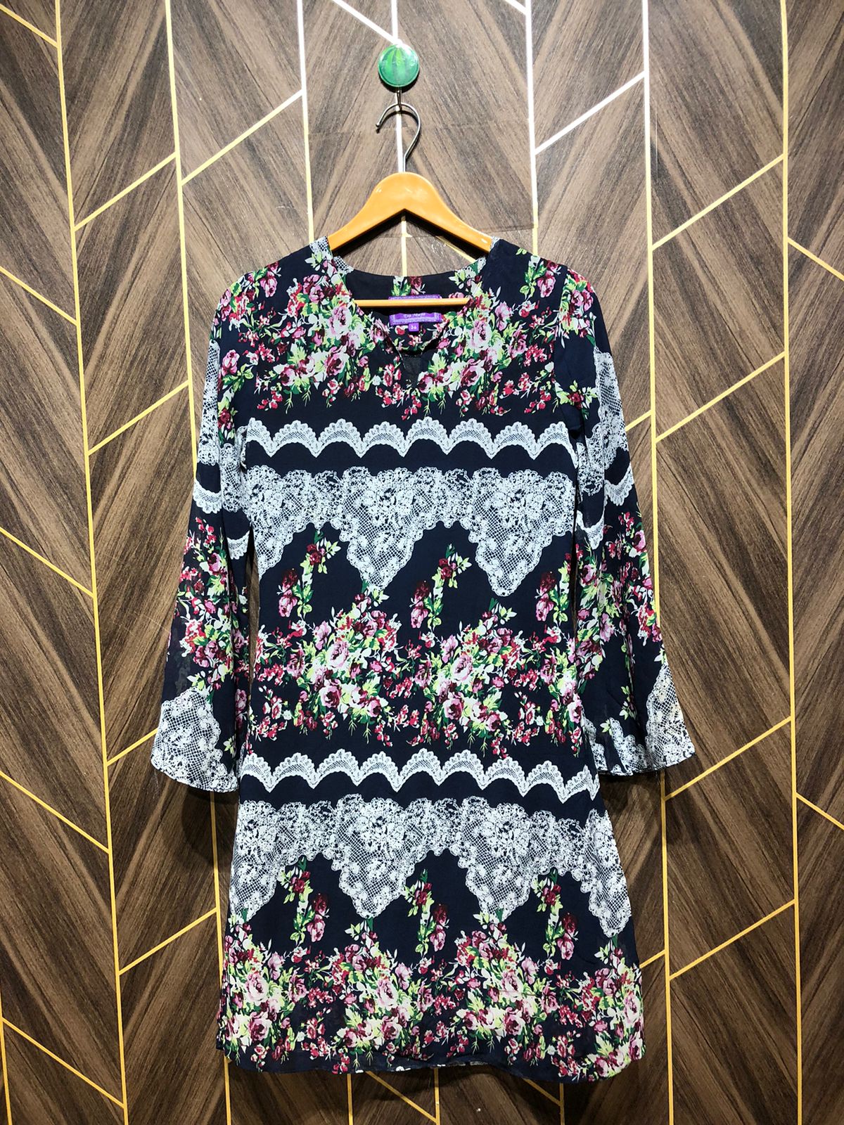 Women Long Shirt Chiffon X Small | Chest 17 | Length 38