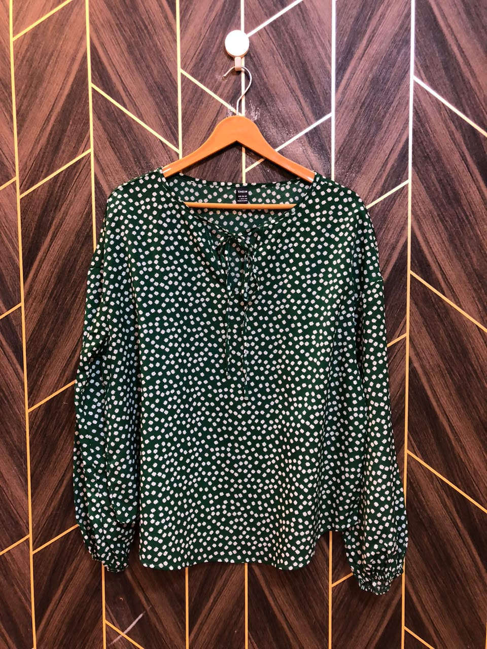 Western Top Silk – 1XL Size (Chest: 23, Length: 26 )