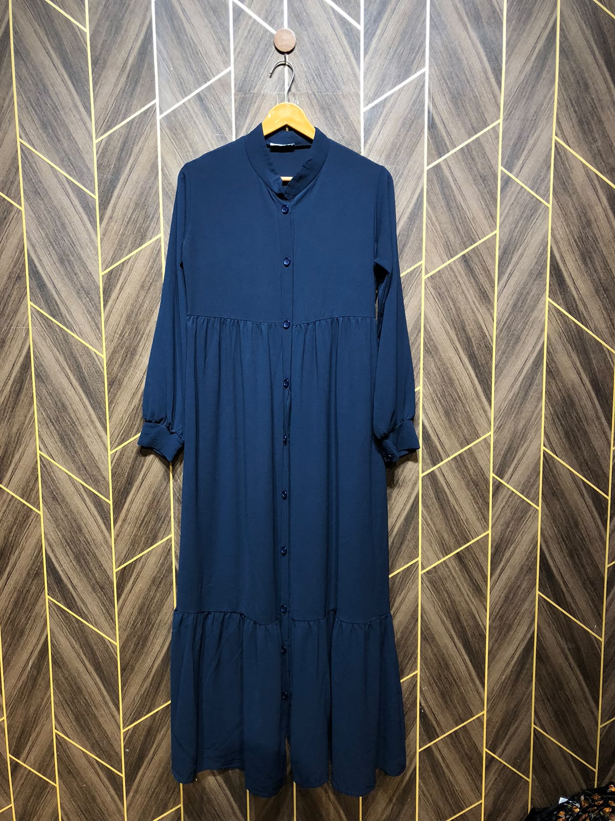 Long maxie jersey small chest 18 length 52