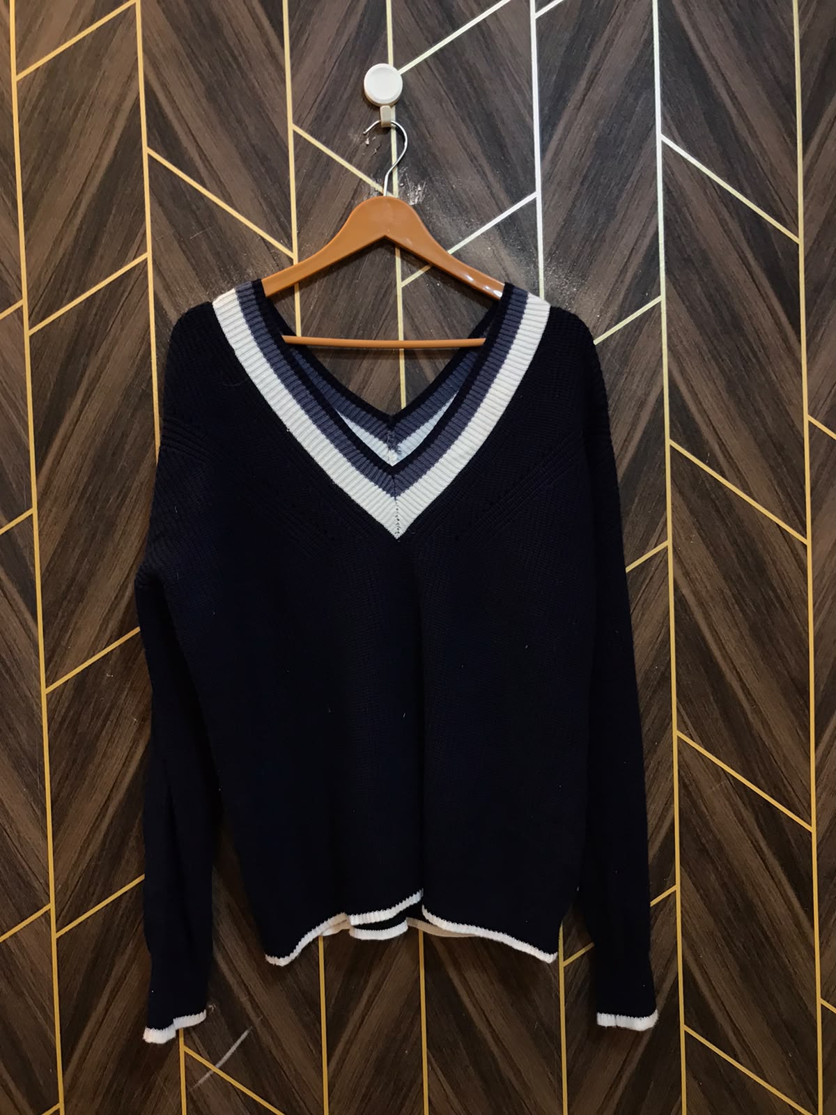 Women Crop Sweater Medium | Size | Chest 19 | Length 26 baggy
