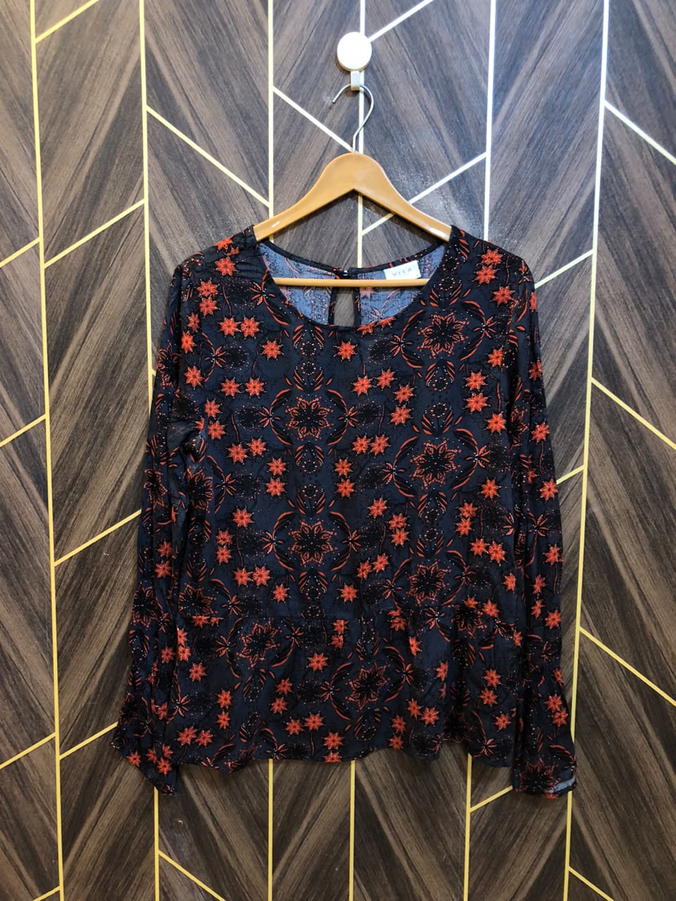 Western Top Linen – Medium Size (Chest: 19, Length: 25  )