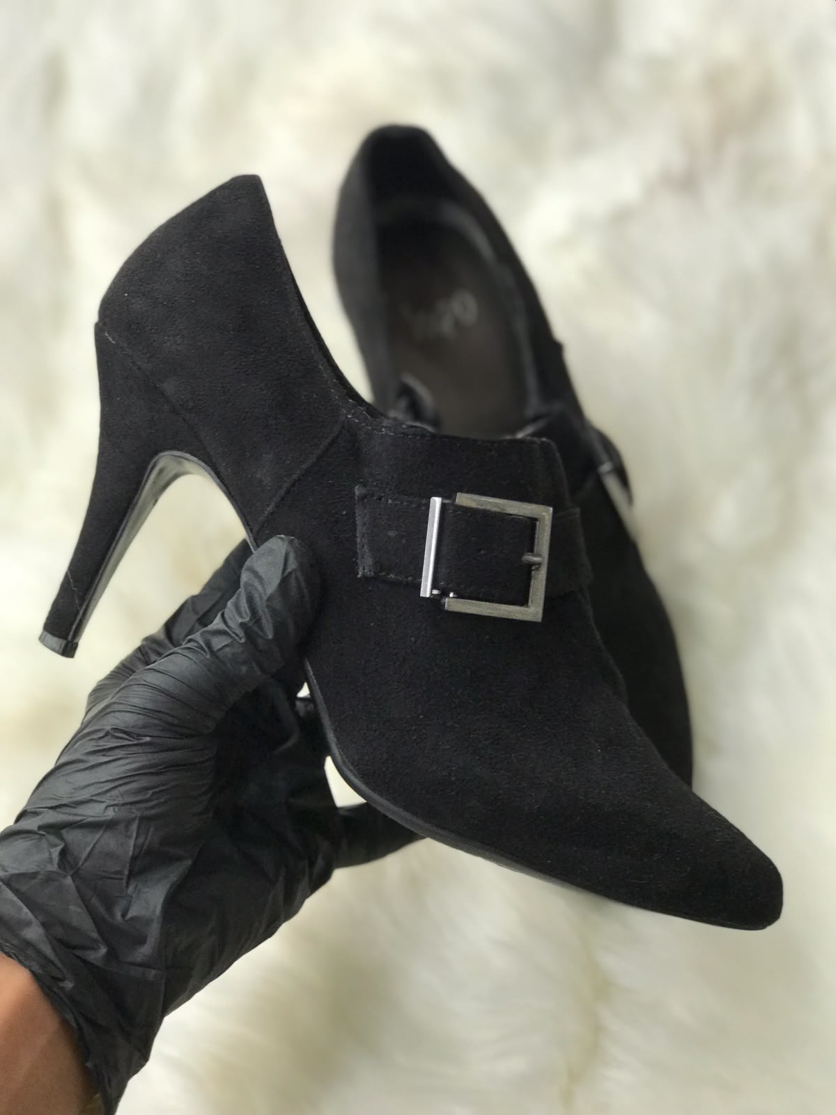 Women Heels Size 7 (EU 37)