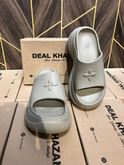 Women Comfortable Slippers Size 6