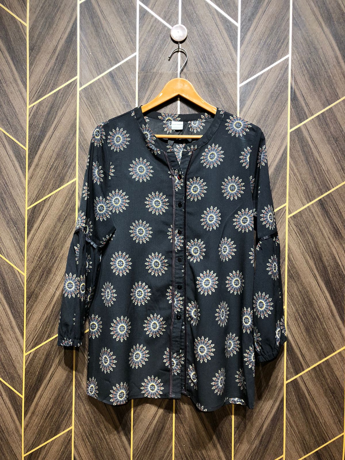 Western Top Chiffon – Large Size (Chest: 20, Length: 28 )