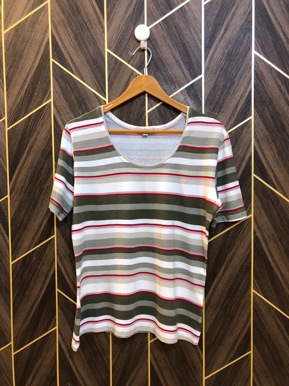 T-Shirt Jersey Medium Size Length 26