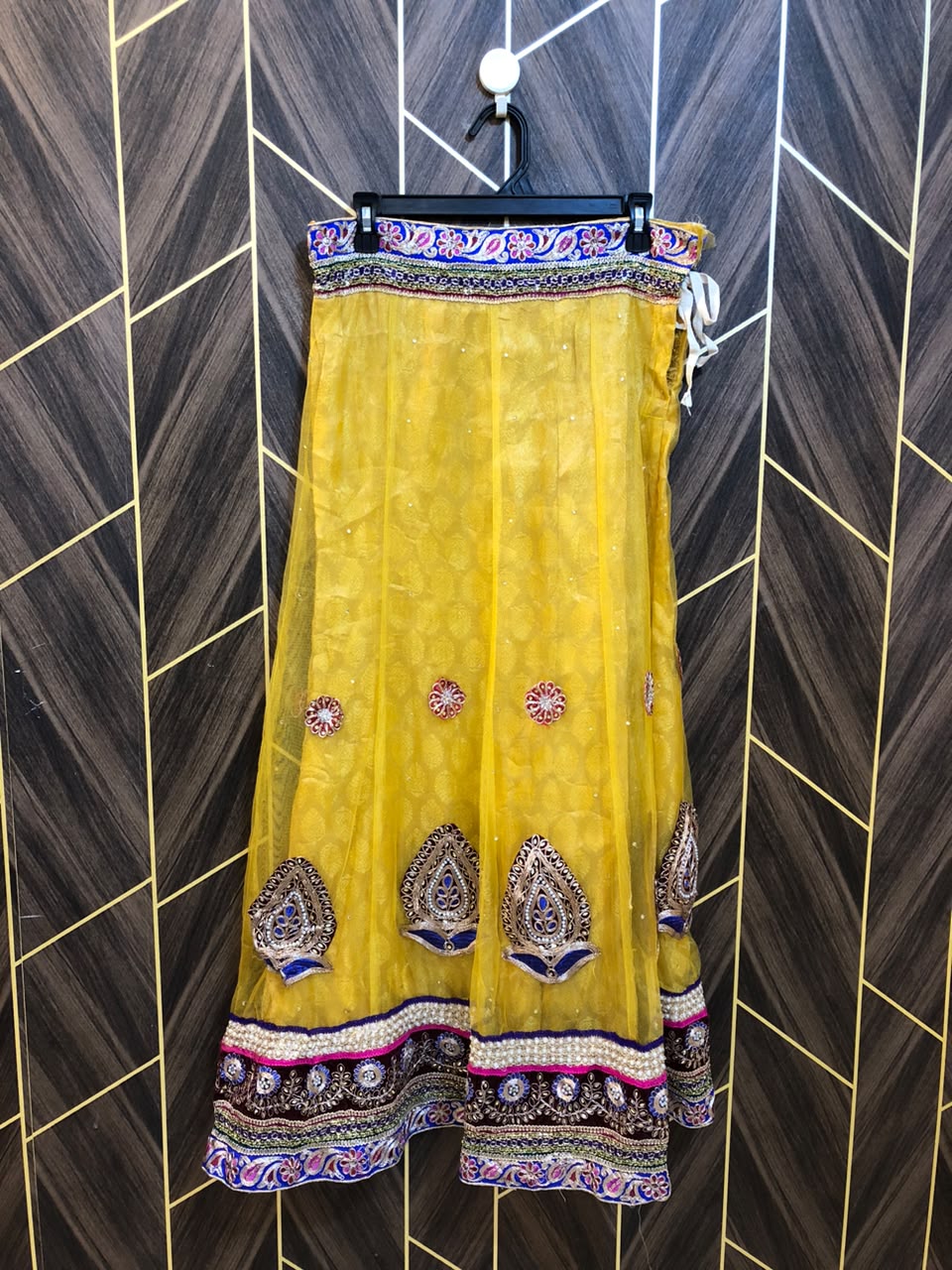 Women Skirts Silk Small to Medium | Size Waist 28–30 | Length 40