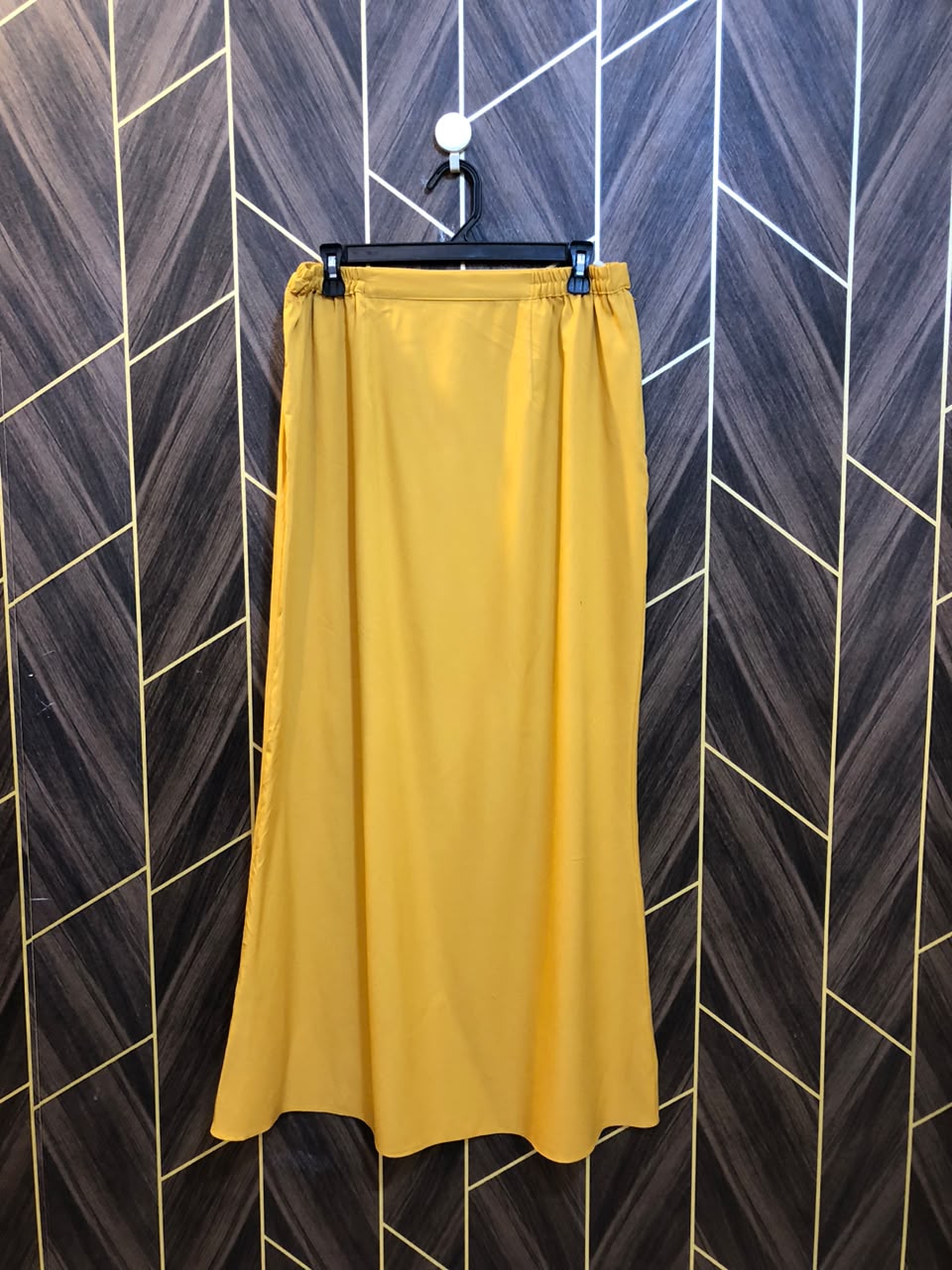 Women Skirts Jersey Medium to Large | Size Waist 32–34 | Length 41