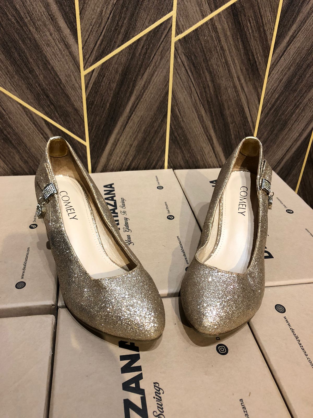 Women  Minor damage Heels Size 35/5